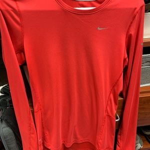 Nike long sleeve miler shirt